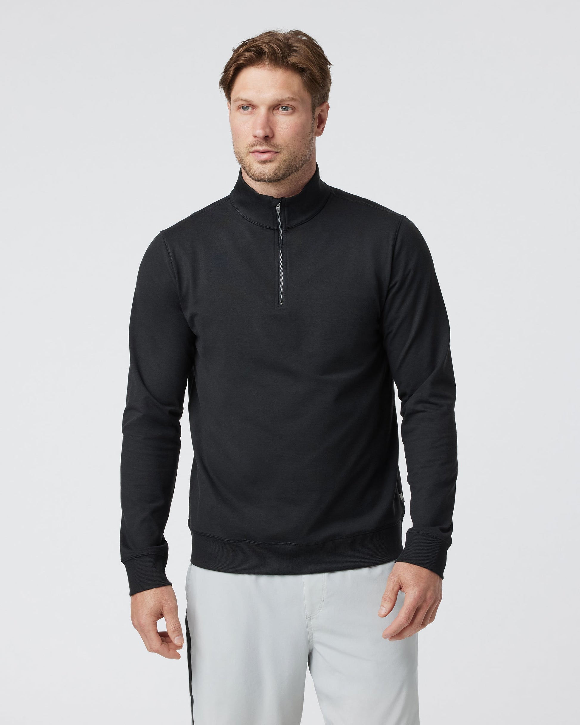 V253HBK_FA24_M_ECOMM_fleece_FRONT_2.jpg