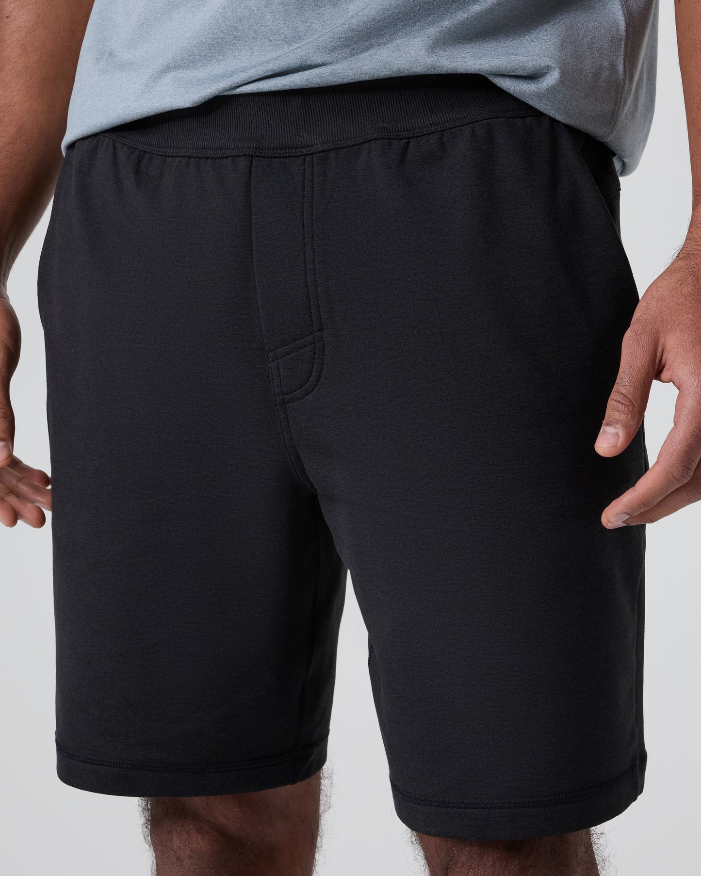 V3061HBK_FA24_M_ECOMM_BOTTOMS_DETAIL_10.jpg