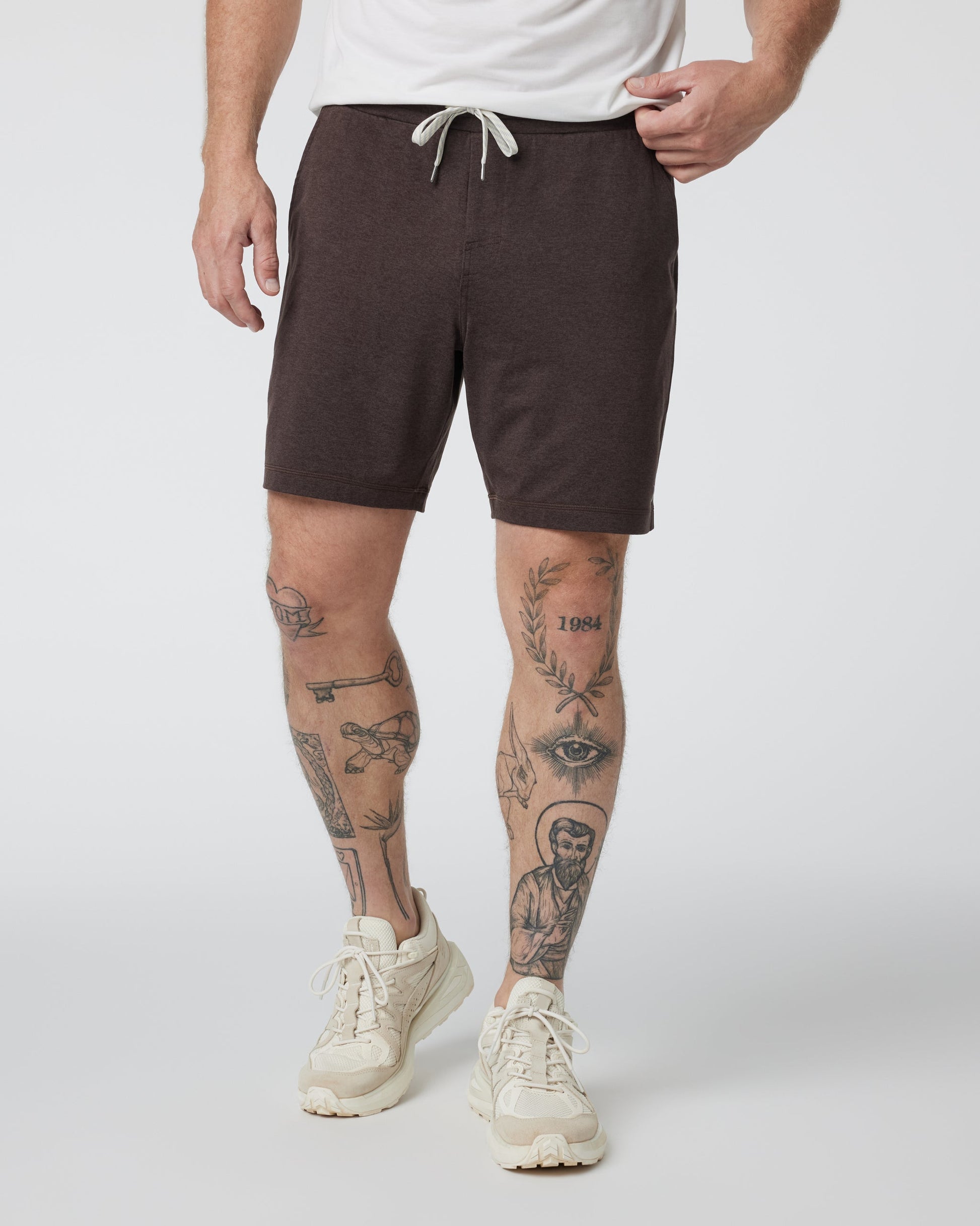 V344HJV_FA24_M_ECOMM_SHORTS_FRONT_2.jpg