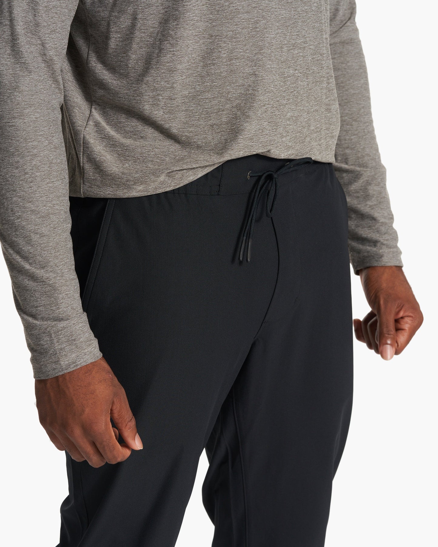 V463BLK_FA23_M_ECOMM_PANTS_DETAIL_9.jpg