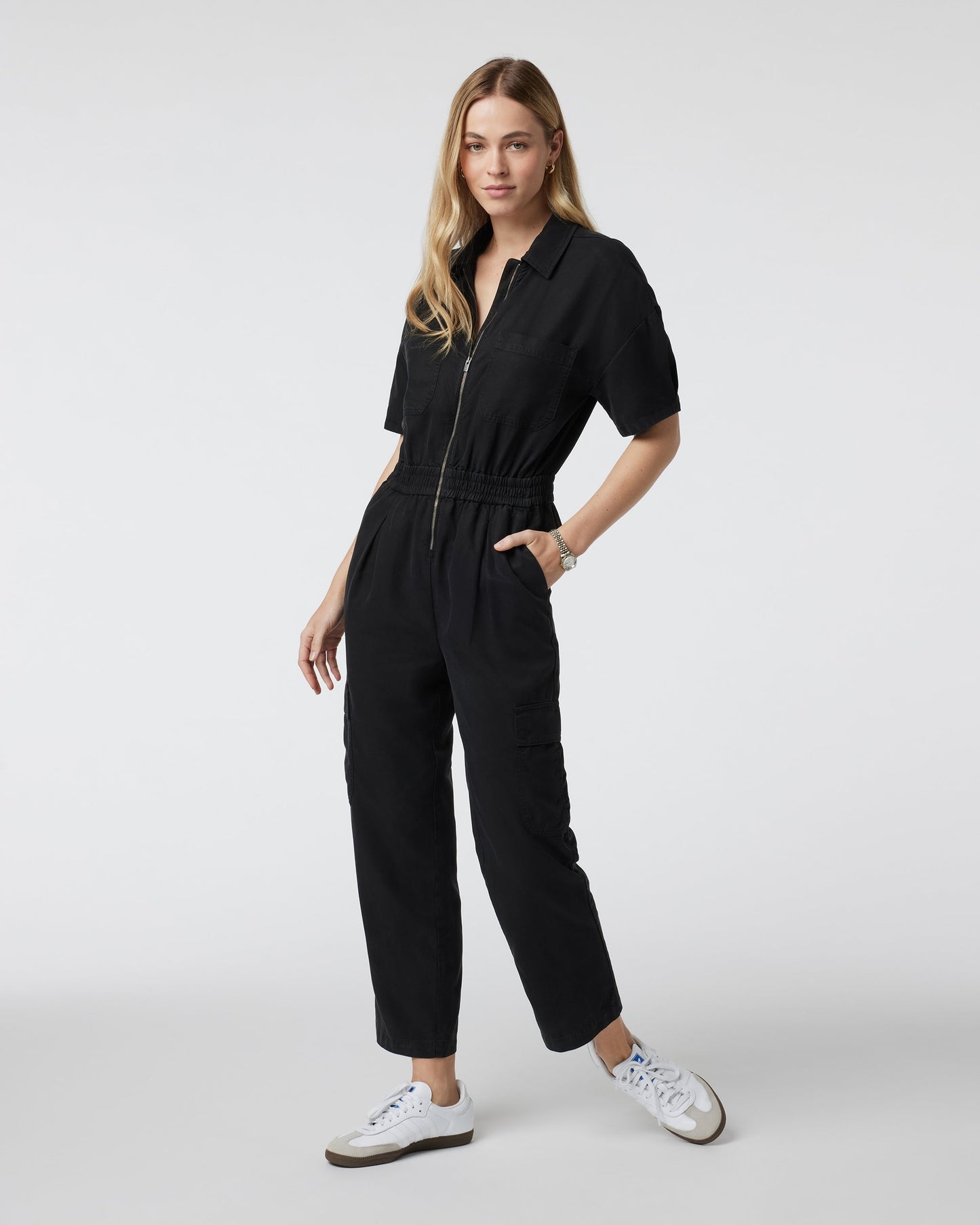 VW4088BLK_FA24_W_ECOMM_jumpsuits_FULL_3.jpg